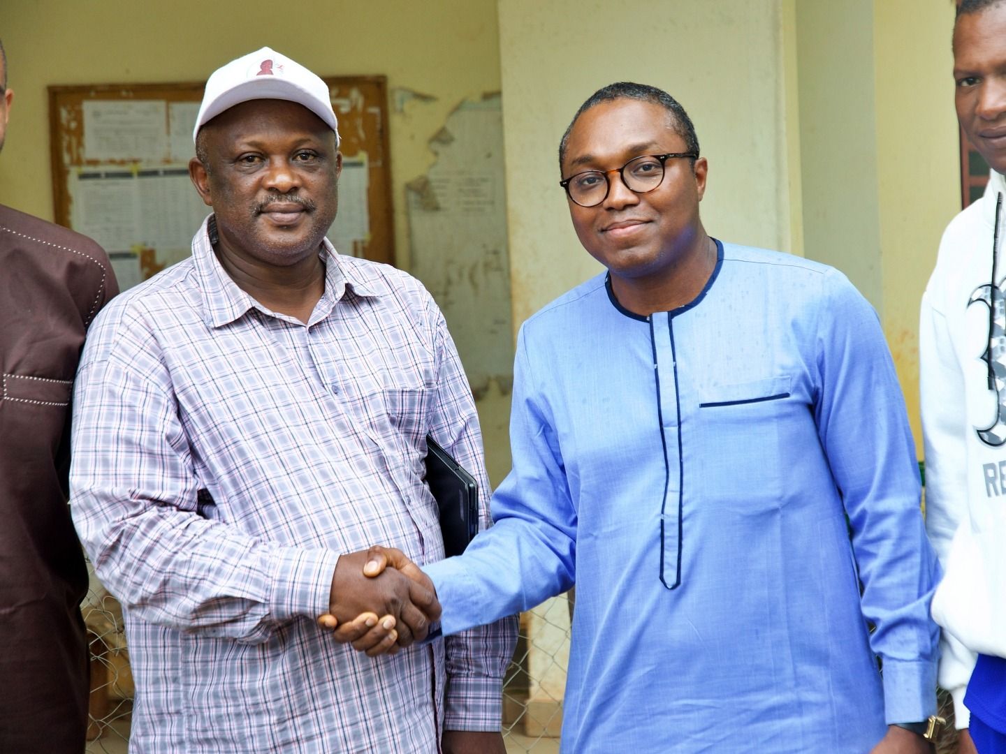 solutions.rows.trust.title